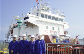 �ǹ��ɶԹ������ᡰ��óˮ½���ˡ��ֳ�����������������ͻ����֣�